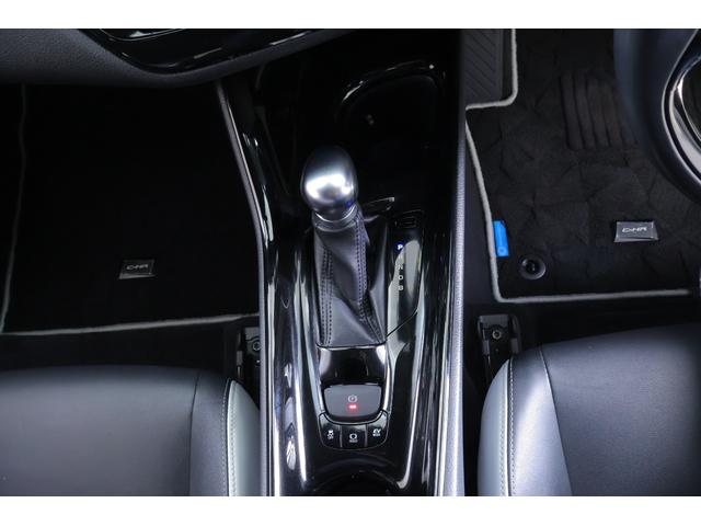Ｃ－ＨＲ Ｇ　モード　ネロ　モデリスタフルエアロ　衝突被害軽減ブレーキ　純正ＳＤナビ　地デジＴＶ　バックカメラ　ＢＳＭ　スマートキー　ＥＴＣ　レーダークルーズ　オートハイビーム　車線逸脱警報　クリアランスソナー　シートヒーター　ＬＥＤヘッドライト　横滑り防止装置（26枚目）