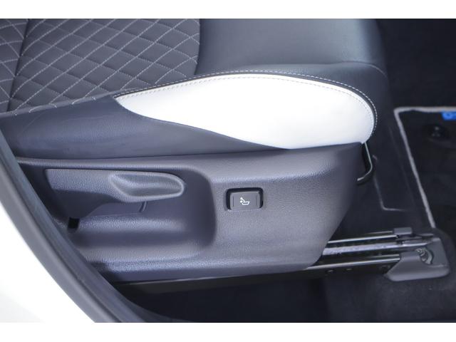 Ｃ－ＨＲ Ｇ　モード　ネロ　モデリスタフルエアロ　衝突被害軽減ブレーキ　純正ＳＤナビ　地デジＴＶ　バックカメラ　ＢＳＭ　スマートキー　ＥＴＣ　レーダークルーズ　オートハイビーム　車線逸脱警報　クリアランスソナー　シートヒーター　ＬＥＤヘッドライト　横滑り防止装置（34枚目）