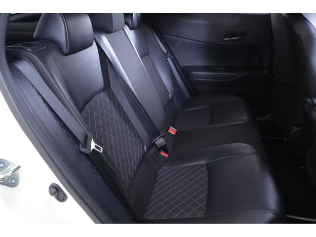 Ｃ－ＨＲ Ｇ　モード　ネロ　モデリスタフルエアロ　衝突被害軽減ブレーキ　純正ＳＤナビ　地デジＴＶ　バックカメラ　ＢＳＭ　スマートキー　ＥＴＣ　レーダークルーズ　オートハイビーム　車線逸脱警報　クリアランスソナー　シートヒーター　ＬＥＤヘッドライト　横滑り防止装置（36枚目）