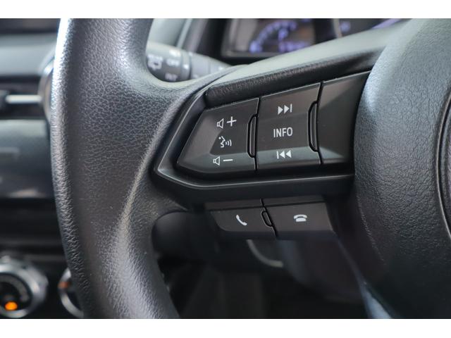 デミオ １３Ｓ　衝突被害軽減ブレーキ　純正マツダコネクトナビ　地デジＴＶ　バックカメラ　ＢＳＭ　スマートキー　ＥＴＣ　車線逸脱警報　オートハイビーム　クリアランスソナー　シートヒーター　Ｂｌｕｅｔｏｏｔｈ接続　ＬＥＤヘッドライト　横滑り防止装置（17枚目）