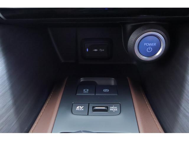 ハリアーハイブリッド Ｚ　レザーパッケージ　衝突被害軽減ブレーキ　レーダークルーズ　１２．３インチＪＢＬプレミアムナビ　地デジＴＶ　バックカメラ　ＢＳＭ　車線逸脱警報　クリアランスソナー　ＥＴＣ　シートヒーター＆クール　ステアリングヒーター　パワーバックドア　デジタルミラー　ドラレコ（25枚目）