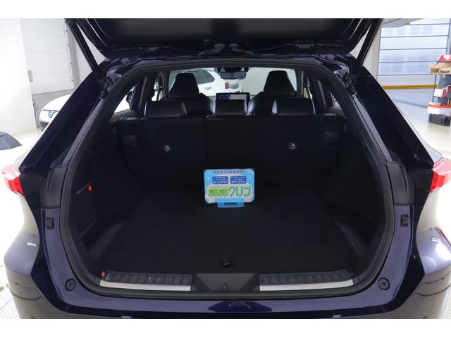 ハリアーハイブリッド Ｚ　レザーパッケージ　衝突被害軽減ブレーキ　レーダークルーズ　１２．３インチＪＢＬプレミアムナビ　地デジＴＶ　バックカメラ　ＢＳＭ　車線逸脱警報　クリアランスソナー　ＥＴＣ　シートヒーター＆クール　ステアリングヒーター　パワーバックドア　デジタルミラー　ドラレコ（44枚目）