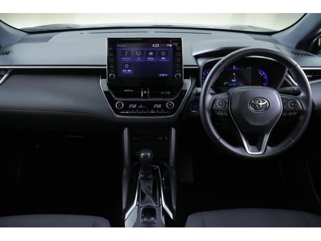 カローラクロス ハイブリッド S 衝突被害軽減ブレーキ 純正9インチDA 地デジTV バックカメラ スマートキー レーダークルーズ ETC 車線逸脱警報 クリアランスソナー オートハイビーム Bluetooth接続 LEDヘッドライト 横滑り防止装置 ワンオーナー(12枚目)