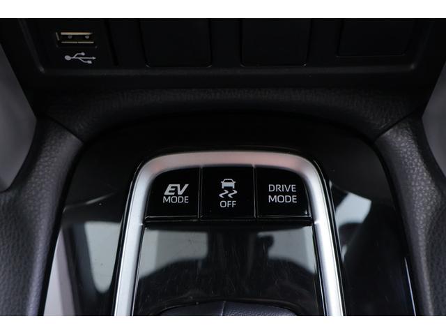 カローラクロス ハイブリッド S 衝突被害軽減ブレーキ 純正9インチDA 地デジTV バックカメラ スマートキー レーダークルーズ ETC 車線逸脱警報 クリアランスソナー オートハイビーム Bluetooth接続 LEDヘッドライト 横滑り防止装置 ワンオーナー(25枚目)