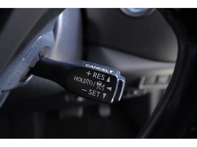 Ｃ－ＨＲ Ｇ　衝突被害軽減ブレーキ　純正９インチナビ　地デジＴＶ　バックカメラ　ＢＳＭ　スマートキー　ＥＴＣ　レーダークルーズ　車線逸脱警報　オートハイビーム　クリアランスソナー　シートヒーター　Ｂｌｕｅｔｏｏｔｈ接続　ＬＥＤヘッドライト　横滑防止装置　ワンオーナー（21枚目）