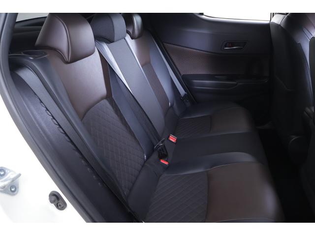 Ｃ－ＨＲ Ｇ　衝突被害軽減ブレーキ　純正９インチナビ　地デジＴＶ　バックカメラ　ＢＳＭ　スマートキー　ＥＴＣ　レーダークルーズ　車線逸脱警報　オートハイビーム　クリアランスソナー　シートヒーター　Ｂｌｕｅｔｏｏｔｈ接続　ＬＥＤヘッドライト　横滑防止装置　ワンオーナー（37枚目）