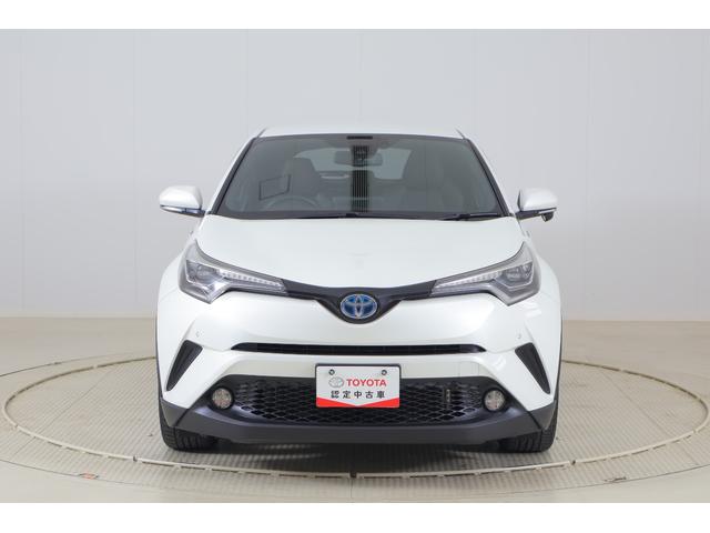 Ｃ－ＨＲ Ｇ　衝突被害軽減ブレーキ　純正９インチナビ　地デジＴＶ　バックカメラ　ＢＳＭ　スマートキー　ＥＴＣ　レーダークルーズ　車線逸脱警報　オートハイビーム　クリアランスソナー　シートヒーター　Ｂｌｕｅｔｏｏｔｈ接続　ＬＥＤヘッドライト　横滑防止装置　ワンオーナー（40枚目）