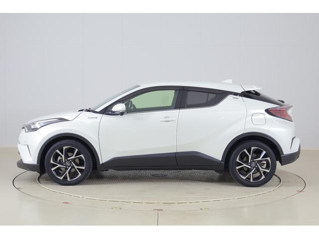 Ｃ－ＨＲ Ｇ　衝突被害軽減ブレーキ　純正９インチナビ　地デジＴＶ　バックカメラ　ＢＳＭ　スマートキー　ＥＴＣ　レーダークルーズ　車線逸脱警報　オートハイビーム　クリアランスソナー　シートヒーター　Ｂｌｕｅｔｏｏｔｈ接続　ＬＥＤヘッドライト　横滑防止装置　ワンオーナー（41枚目）