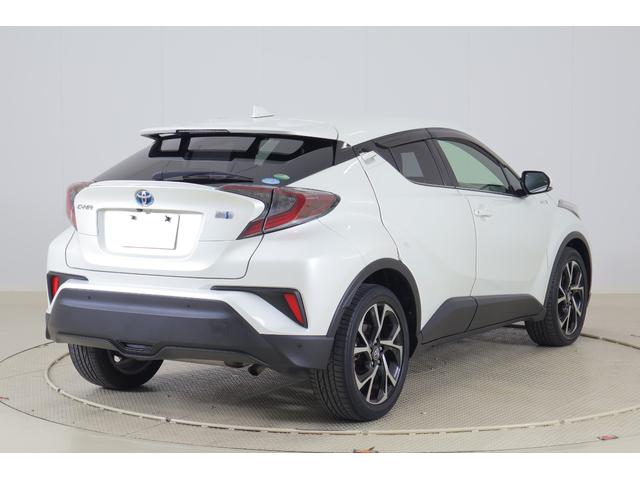 Ｃ－ＨＲ Ｇ　衝突被害軽減ブレーキ　純正９インチナビ　地デジＴＶ　バックカメラ　ＢＳＭ　スマートキー　ＥＴＣ　レーダークルーズ　車線逸脱警報　オートハイビーム　クリアランスソナー　シートヒーター　Ｂｌｕｅｔｏｏｔｈ接続　ＬＥＤヘッドライト　横滑防止装置　ワンオーナー（43枚目）