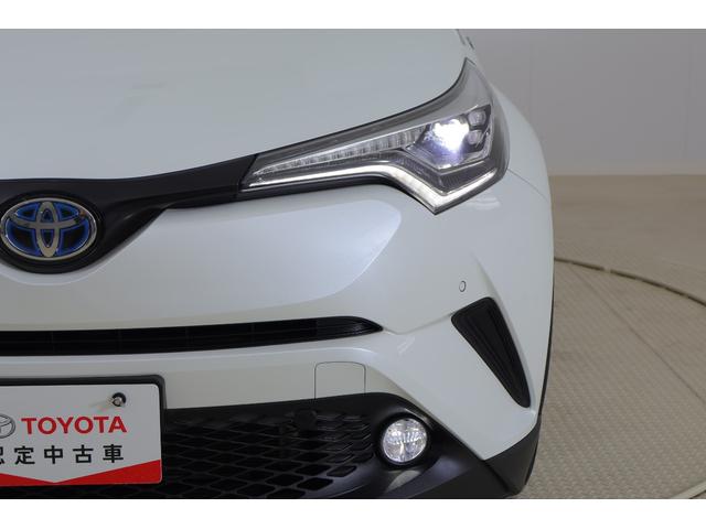 Ｃ－ＨＲ Ｇ　衝突被害軽減ブレーキ　純正９インチナビ　地デジＴＶ　バックカメラ　ＢＳＭ　スマートキー　ＥＴＣ　レーダークルーズ　車線逸脱警報　オートハイビーム　クリアランスソナー　シートヒーター　Ｂｌｕｅｔｏｏｔｈ接続　ＬＥＤヘッドライト　横滑防止装置　ワンオーナー（44枚目）