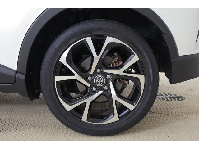 Ｃ－ＨＲ Ｇ　衝突被害軽減ブレーキ　純正９インチナビ　地デジＴＶ　バックカメラ　ＢＳＭ　スマートキー　ＥＴＣ　レーダークルーズ　車線逸脱警報　オートハイビーム　クリアランスソナー　シートヒーター　Ｂｌｕｅｔｏｏｔｈ接続　ＬＥＤヘッドライト　横滑防止装置　ワンオーナー（46枚目）