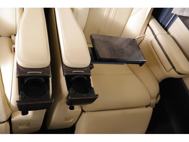 アルファードハイブリッド エグゼクティブラウンジ 4WD JBLプレミアムナビ地デジ 全周囲カメラ 12.1インチリアエンター 衝突被害軽減ブレーキ レーダークルーズ 車線逸脱警報 BSM デジタルミラー シートヒーター&クール ステアリングヒーター パワーバックドア 3眼LEDライト(48枚目)