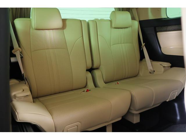 アルファードハイブリッド エグゼクティブラウンジ 4WD JBLプレミアムナビ地デジ 全周囲カメラ 12.1インチリアエンター 衝突被害軽減ブレーキ レーダークルーズ 車線逸脱警報 BSM デジタルミラー シートヒーター&クール ステアリングヒーター パワーバックドア 3眼LEDライト(53枚目)