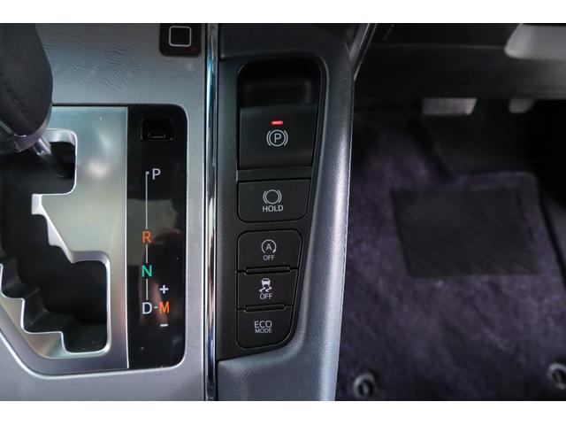 アルファード ３．５エグゼクティブラウンジＳ　４ＷＤ　衝突被害軽減ブレーキ　サンルーフ　ＪＢＬナビ地デジＴＶ　全周囲カメラ　１２．１インチリアエンター　レーダークルーズ　車線逸脱警報　ＢＳＭ　デジタルミラー　シートヒーター＆クール　ドラレコ　パワーバックドア　３眼ＬＥＤライト（28枚目）