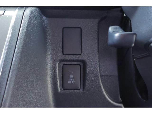 ハイエースバン スーパーGLダークプライムII 4WD 衝突被害軽減ブレーキ 純正SDナビ 地デジTV 全周囲カメラ スマートキー ETC 車線逸脱警報 オートハイビーム 両側電動ドア LEDヘッドライト デジタルミラー 純正アルミ AC100V電源 横滑り防止装置(32枚目)