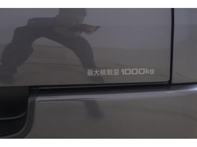 ハイエースバン スーパーGLダークプライムII 4WD 衝突被害軽減ブレーキ 純正SDナビ 地デジTV 全周囲カメラ スマートキー ETC 車線逸脱警報 オートハイビーム 両側電動ドア LEDヘッドライト デジタルミラー 純正アルミ AC100V電源 横滑り防止装置(44枚目)