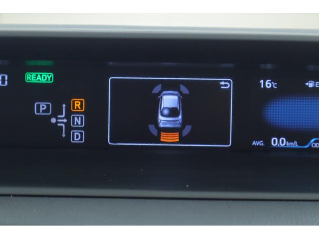 プリウス Ｓセーフティプラス　衝突被害軽減ブレーキ　レーダークルーズ　純正ＳＤナビＴＶ　バックカメラ　スマートキー　ＥＴＣ　オートハイビーム　車線逸脱警報　クリアランスソナー　ＬＥＤヘッドライト　Ｂｌｕｅｔｏｏｔｈ接続　横滑り防止装置　ワンオーナー（19枚目）