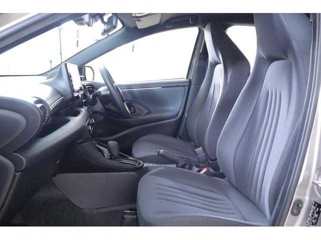 ヤリス Ｇ　衝突被害軽減ブレーキ　純正８インチＤＡナビ　バックカメラ　スマートキー　ＥＴＣ　レーダークルーズ　オートハイビーム　車線逸脱警報　クリアランスソナー　前後ドラレコ　シートヒーター　先行車発進告知機能　Ｂｌｕｅｔｏｏｔｈ接続　横滑り防止装置（36枚目）