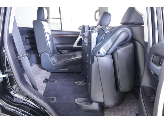 ランドクルーザー ＡＸ　Ｇセレクション　４ＷＤ　衝突被害軽減ブレーキ　ＳＤナビ　地デジＴＶ　バックカメラ　レーダークルーズ　スマートキー　ＥＴＣ　オートハイビーム　車線逸脱警報　クリアランスソナー　本革　シートヒーター　ステアリングヒーター　前後ドラレコ　ＬＥＤヘッドライト（43枚目）