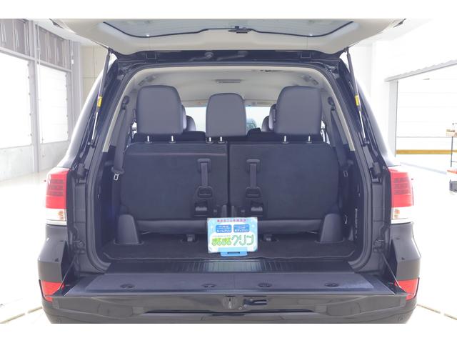 ランドクルーザー ＡＸ　Ｇセレクション　４ＷＤ　衝突被害軽減ブレーキ　ＳＤナビ　地デジＴＶ　バックカメラ　レーダークルーズ　スマートキー　ＥＴＣ　オートハイビーム　車線逸脱警報　クリアランスソナー　本革　シートヒーター　ステアリングヒーター　前後ドラレコ　ＬＥＤヘッドライト（46枚目）