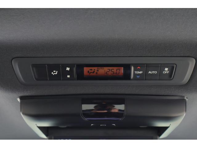 ヴォクシー ＺＳ　煌ＩＩ　衝突被害軽減ブレーキ　ＳＤナビ　地デジＴＶ　バックカメラ　後席モニター　スマートキー　ＥＴＣ　クルーズコントロール　車線逸脱警報　オートハイビーム　両側電動ドア　クリアランスソナー　先行車発進告知機能　Ｂｌｕｅｔｏｏｔｈ接続　ＬＥＤヘッドライト（32枚目）