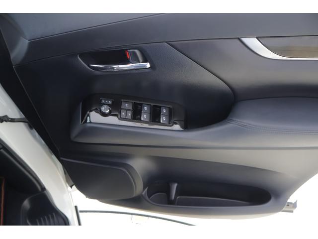 アルファード ２．５Ｓ　Ａパッケージ　タイプブラック　衝突被害軽減ブレーキ　純正１０インチナビ　地デジＴＶ　バックカメラ　後席モニター　スマートキー　ＥＴＣ２．０　レーダークルーズ　クリアランスソナー　ＡＣ１００Ｖ電源　ドラレコ　パワーバックドア　横滑り防止装置　ワンオーナー（37枚目）