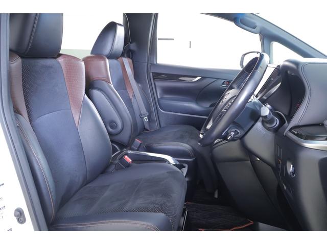 アルファード ２．５Ｓ　Ａパッケージ　タイプブラック　衝突被害軽減ブレーキ　純正１０インチナビ　地デジＴＶ　バックカメラ　後席モニター　スマートキー　ＥＴＣ２．０　レーダークルーズ　クリアランスソナー　ＡＣ１００Ｖ電源　ドラレコ　パワーバックドア　横滑り防止装置　ワンオーナー（38枚目）