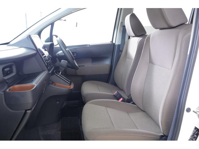 シエンタ ハイブリッドG 衝突被害軽減ブレーキ レーダークルーズ 純正8インチDA 地デジTV 全周囲カメラ BSM 前後ドラレコ ETC オートハイビーム 車線逸脱警報 クリアランスソナー AC100V-1500W 両側電動ドア LEDヘッドライト ワンオーナー(44枚目)