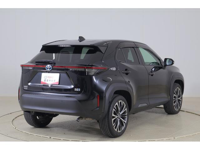 ヤリスクロス ハイブリッドＺ　衝突被害軽減ブレーキ　８インチＤＡ地デジＴＶ　バックカメラ　レーダークルーズ　車線逸脱警報　オートハイビーム　クリアランスソナー　ＥＴＣ２．０　パワーシート　シートヒーター　ステアリングヒーター　ＬＥＤヘッドライト　横滑り防止装置　ワンオーナー（45枚目）