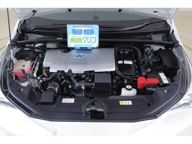 プリウス Ｓセーフティプラス　衝突被害軽減ブレーキ　レーダークルーズ　純正ＳＤナビ　地デジＴＶ　バックカメラ　スマートキー　ＥＴＣ２．０　オートハイビーム　車線逸脱警報　クリアランスソナー　Ｂｌｕｅｔｏｏｔｈ接続　ＬＥＤヘッドライト　横滑り防止装置（45枚目）