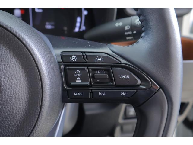 シエンタ ハイブリッドＺ　衝突被害軽減ブレーキ　１０．５インチＤＡナビ　地デジＴＶ　全周囲カメラ　ＢＳＭ　レーダークルーズ　前後ドラレコ　ＥＴＣ　車線逸脱警報　クリアランスソナー　両側電動ドア　シートヒーター　ステアリングヒーター　ＡＣ１００Ｖ－１５００Ｗ　ワンオーナー（25枚目）