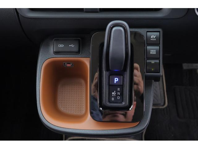 シエンタ ハイブリッドＺ　衝突被害軽減ブレーキ　１０．５インチＤＡナビ　地デジＴＶ　全周囲カメラ　ＢＳＭ　レーダークルーズ　前後ドラレコ　ＥＴＣ　車線逸脱警報　クリアランスソナー　両側電動ドア　シートヒーター　ステアリングヒーター　ＡＣ１００Ｖ－１５００Ｗ　ワンオーナー（28枚目）