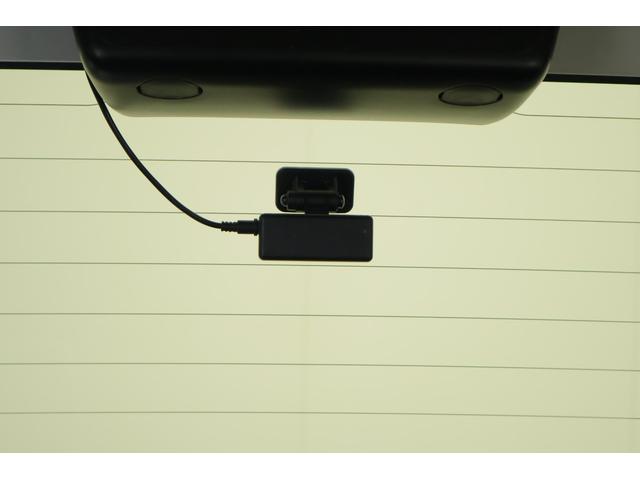 シエンタ ハイブリッドＺ　衝突被害軽減ブレーキ　１０．５インチＤＡナビ　地デジＴＶ　全周囲カメラ　ＢＳＭ　レーダークルーズ　前後ドラレコ　ＥＴＣ　車線逸脱警報　クリアランスソナー　両側電動ドア　シートヒーター　ステアリングヒーター　ＡＣ１００Ｖ－１５００Ｗ　ワンオーナー（39枚目）