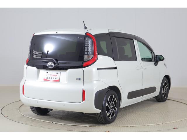 シエンタ ハイブリッドＺ　衝突被害軽減ブレーキ　１０．５インチＤＡナビ　地デジＴＶ　全周囲カメラ　ＢＳＭ　レーダークルーズ　前後ドラレコ　ＥＴＣ　車線逸脱警報　クリアランスソナー　両側電動ドア　シートヒーター　ステアリングヒーター　ＡＣ１００Ｖ－１５００Ｗ　ワンオーナー（57枚目）