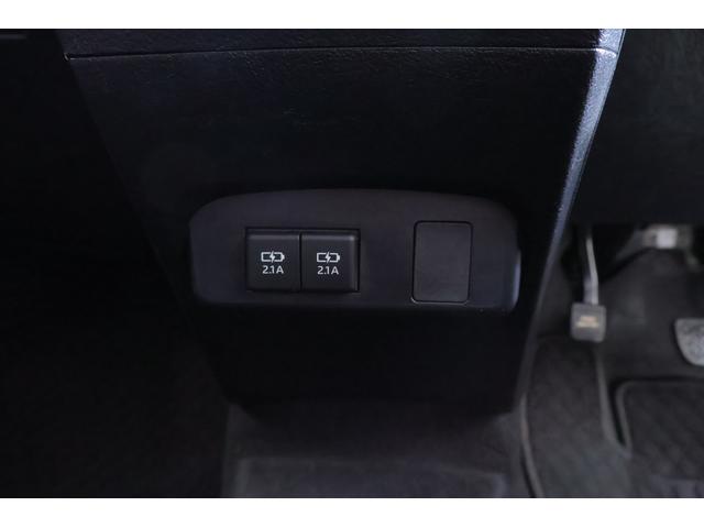 シエンタ ハイブリッドＧ　クエロ　衝突被害軽減ブレーキ　純正ＳＤナビ　地デジＴＶ　全周囲カメラ　スマートキー　ＥＴＣ　クルーズコントロール　クリアランスソナー　車線逸脱警報　オートハイビーム　両側電動ドア　前後ドラレコ　Ｂｌｕｅｔｏｏｔｈ接続　ＬＥＤライト　横滑防止装置（32枚目）