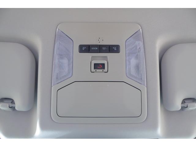 ＲＡＶ４ ハイブリッドアドベンチャー　４ＷＤ　衝突被害軽減ブレーキ　１０．５インチＤＡナビ　地デジＴＶ　全周囲カメラ　ＢＳＭ　レーダークルーズ　車線逸脱警報　デジタルミラー　ドラレコ　ＥＴＣ　シートヒーター＆クール　ステアリングヒーター　パワーバックドア　ワンオーナー（32枚目）