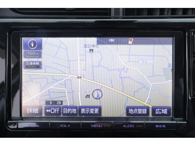 アクア Ｘ－アーバン　ソリッド　衝突被害軽減ブレーキ　純正９型ナビ　ひょう害　地デジＴＶ　バックカメラ　スマートキー　オートハイビーム　車線逸脱警報　シートヒーター　前後ドラレコ　Ｂｌｕｅｔｏｏｔｈ接続　ＬＥＤヘッドライト　純正アルミ　横滑り防止装置　ワンオーナー（14枚目）