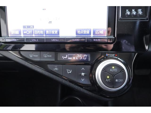 アクア Ｘ－アーバン　ソリッド　衝突被害軽減ブレーキ　純正９型ナビ　ひょう害　地デジＴＶ　バックカメラ　スマートキー　オートハイビーム　車線逸脱警報　シートヒーター　前後ドラレコ　Ｂｌｕｅｔｏｏｔｈ接続　ＬＥＤヘッドライト　純正アルミ　横滑り防止装置　ワンオーナー（19枚目）