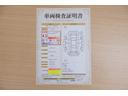 店頭にて、クルマの状態が一目で分かる検査証明書を公開中。トヨタ認定検査員が厳しく査定し、状態を点数と図解で表示しています。修復歴はもちろん、傷やヘコミの箇所や程度がご確認いただけます。