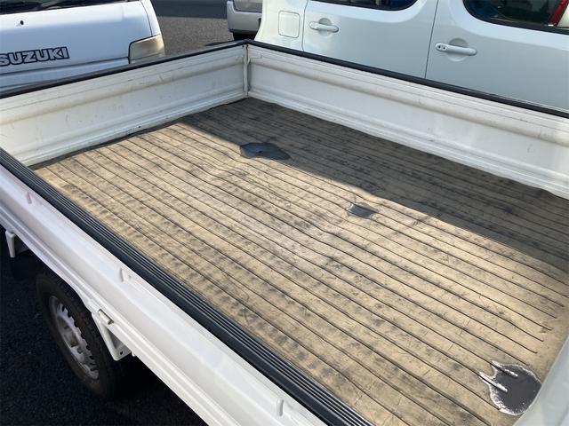 アクティトラック 4WD 軽トラック MT エアコン パワーステアリング 運転席エアバッグ(17枚目)