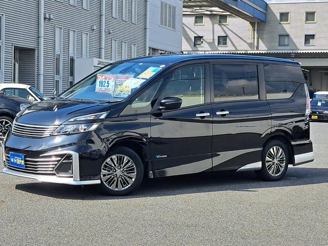 ライダー プロパイロットエディション 純正9インチメモリーナビ フルセグTV ライダーダイナミックエクステリアパッケージ LEDヘッドライト ETC 両側パワースライドドア プロパイロット(3枚目)