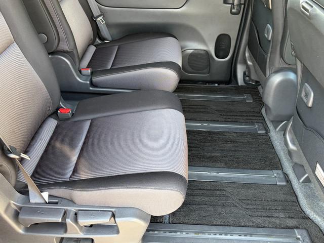 NISSAN SERENA E-POWER HIGHWAY STAR V