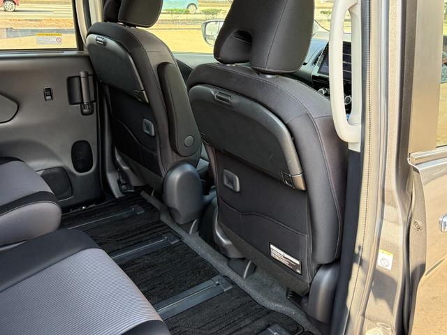 NISSAN SERENA E-POWER HIGHWAY STAR V