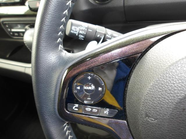 N-BOXカスタム G・Lターボホンダセンシング 純正メモリーナビ フルセグ バックカメラ ETC車載器 運転席助手席シートヒーター 純正15インチアルミ 両側パワースライドドア パドルシフト ステアリングスイッチ LEDヘッドライト LEDフォグ(17枚目)