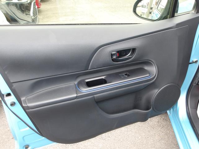 アクア S 純正7インチSDナビ/ワンセグTV/Bluetooth対応/プッシュスタート/オートライト/ETC(28枚目)