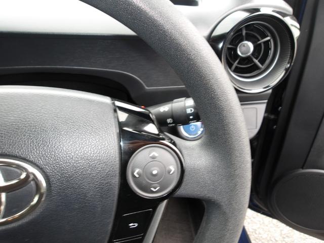 アクア Sスタイルブラック 純正SDナビ ワンセグ バックカメラ プッシュスタートシステム LEDヘッドライト LEDフォグ トヨタセーフティセンス ステアリングスイッチ フロアマット サイドバイザー(18枚目)