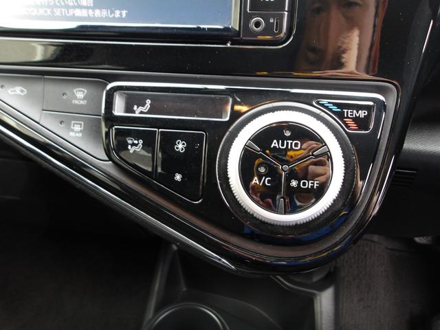 アクア Sスタイルブラック 純正SDナビ ワンセグ バックカメラ プッシュスタートシステム LEDヘッドライト LEDフォグ トヨタセーフティセンス ステアリングスイッチ フロアマット サイドバイザー(20枚目)