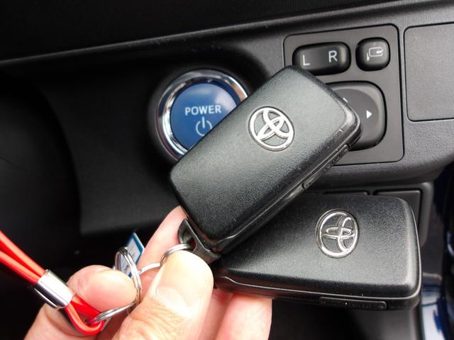 アクア Sスタイルブラック 純正SDナビ ワンセグ バックカメラ プッシュスタートシステム LEDヘッドライト LEDフォグ トヨタセーフティセンス ステアリングスイッチ フロアマット サイドバイザー(24枚目)