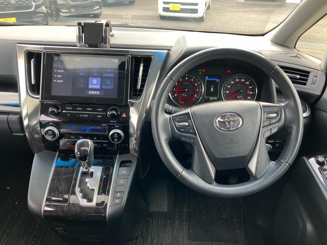 アルファード 2.5S 純正8インチセンターディスプレイ Bカメラ プリクラッシュセーフティ LEDヘッドライト フロントリアクリアランスソナー 両側パワースライドドア ダブルサンルーフ タイヤ4本新品(4枚目)