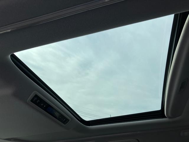 アルファード 2.5S 純正8インチセンターディスプレイ Bカメラ プリクラッシュセーフティ LEDヘッドライト フロントリアクリアランスソナー 両側パワースライドドア ダブルサンルーフ タイヤ4本新品(22枚目)